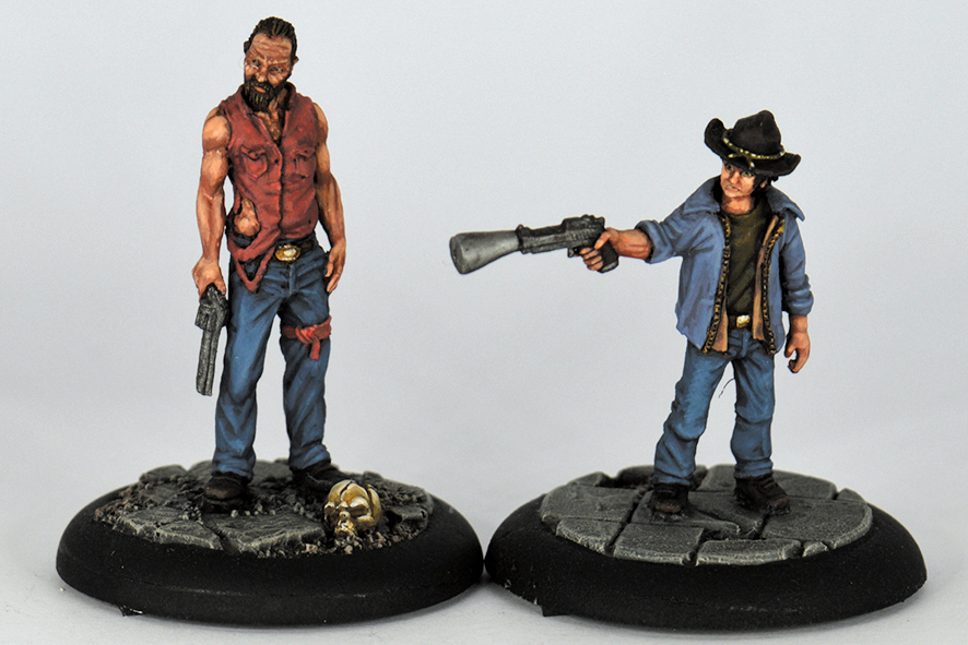 ANDY & CHANDLER (RESIN)